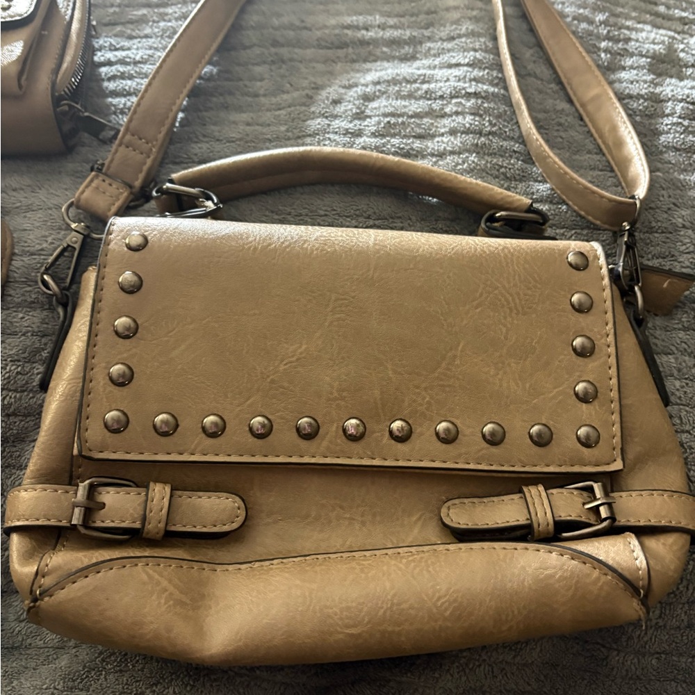 Stylish Tan Women's Bag and Wallet